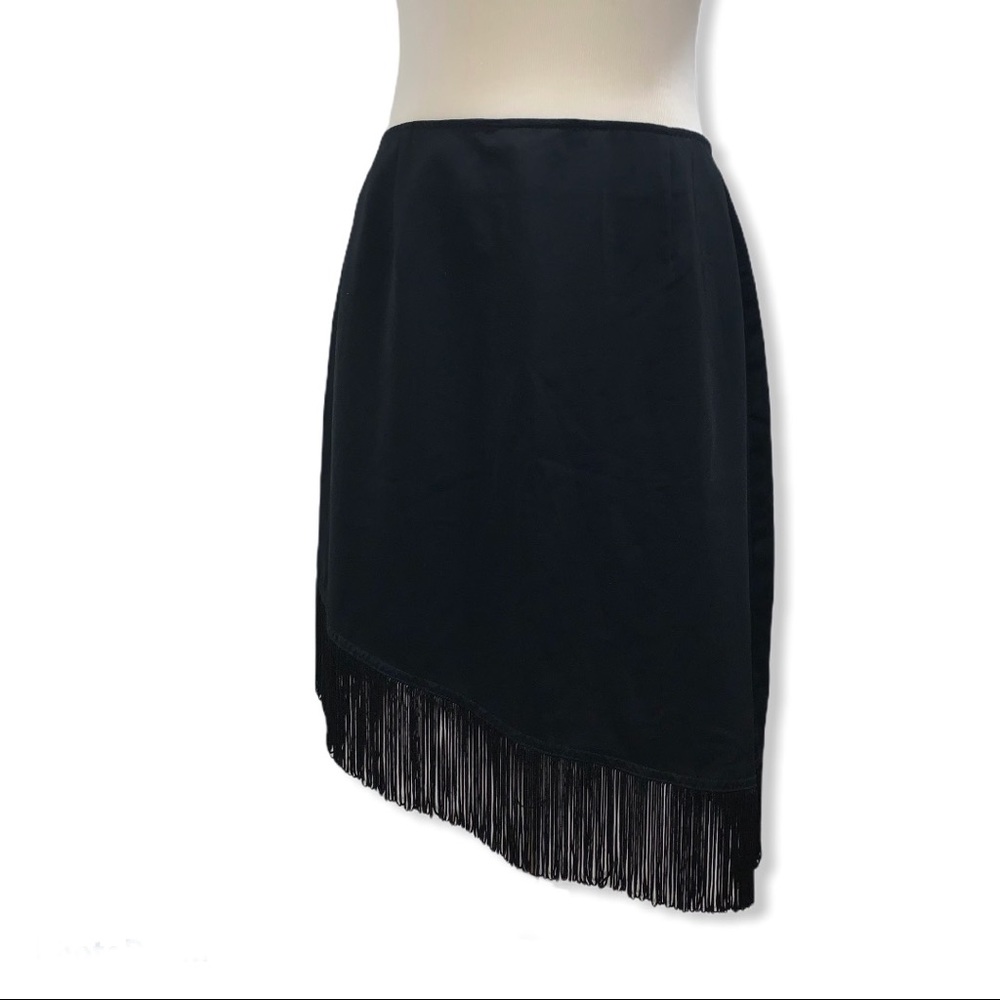 🔴 4/$20 Fringed Hem Black Skirt